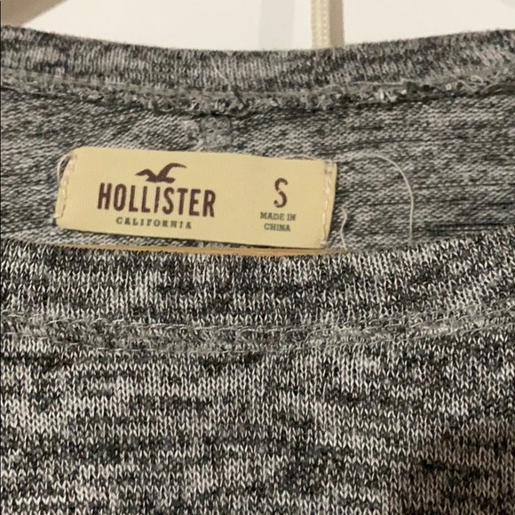 Hollister long sleeve shirt - Picture 2 of 2